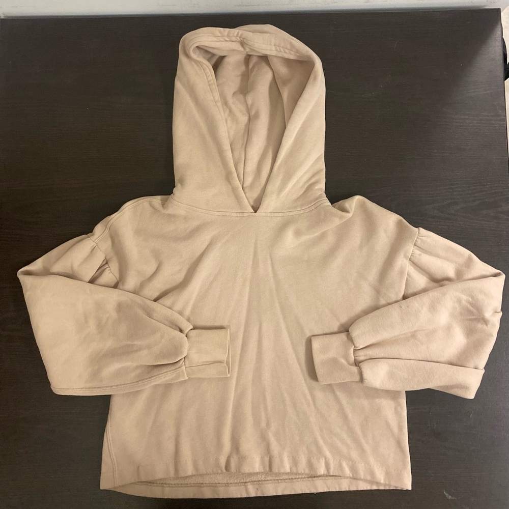 Womens Abercrombie & Fitch beige long sleeve Hoodie, size medium